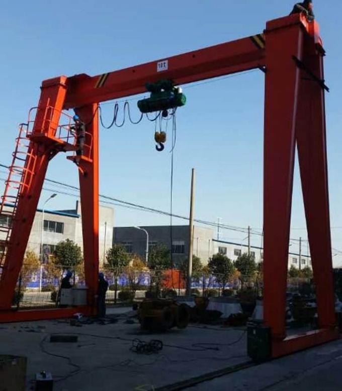 Remote Control Overhead Gantry Crane Adjustable Lifting Height With