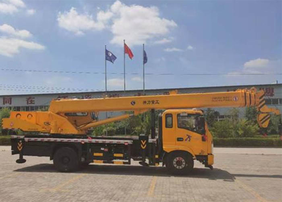 Pilot Control Mobile Truck Crane Energy Saving With Strong Lifting Capacity