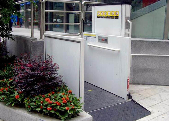 Hydraulic Mobile Elevator Platform , Easy Operation Vertical Lift Elevator