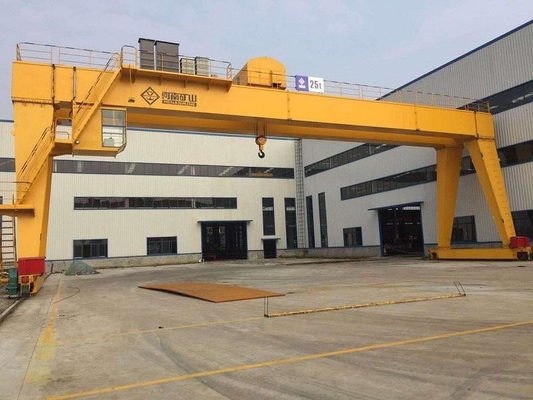 IP55 Rail Mounted Double Girder 20 Ton Gantry Crane For Iron Steel Chemical Industry