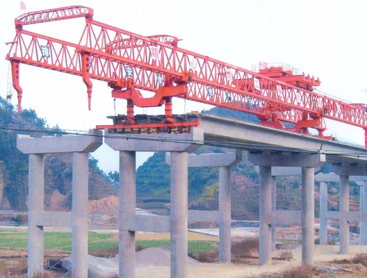 40M Span Compact Highway Bridge Erection Machine Lightweight