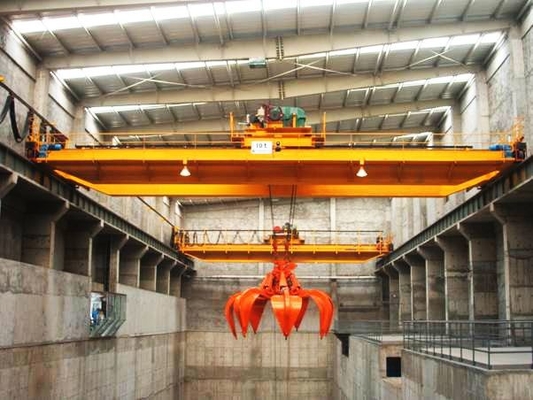 Easy Operated Bridge Crane Double Girder Overhead Crane with Capacity 5-100 Ton and A5-A7 Working Grade