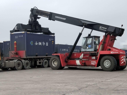 45 Tons Transport Container Reach Stacker Anti Rollover Rotating Telescopic Handler